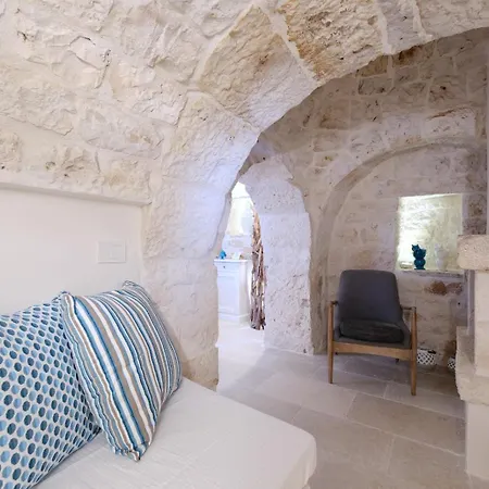 Borgo Dei Trulli Fanelli Villa *