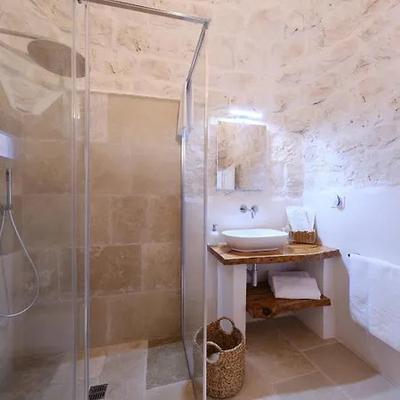 Borgo Dei Trulli Fanelli * Castellana Grotte