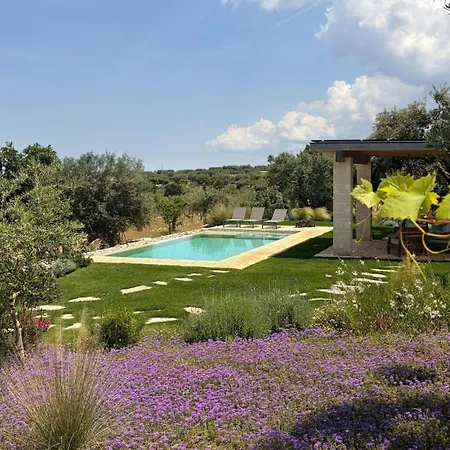 Borgo Dei Trulli Fanelli